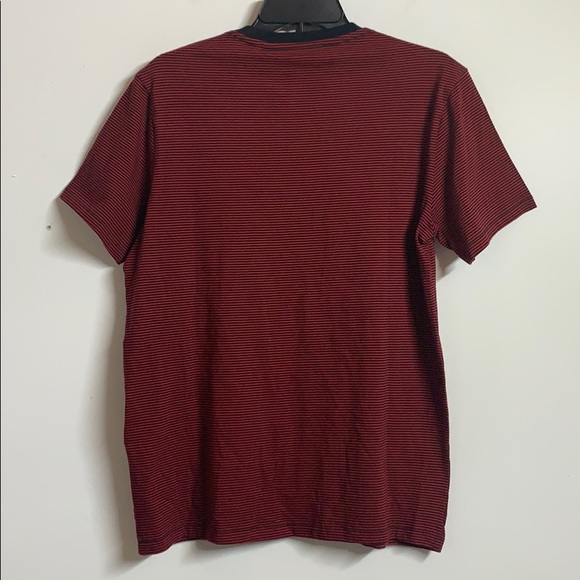 BUNDLE 2 ITEMS FOR $10 Levi’s Black and red stripped shirt size medium - Picture 2 of 9